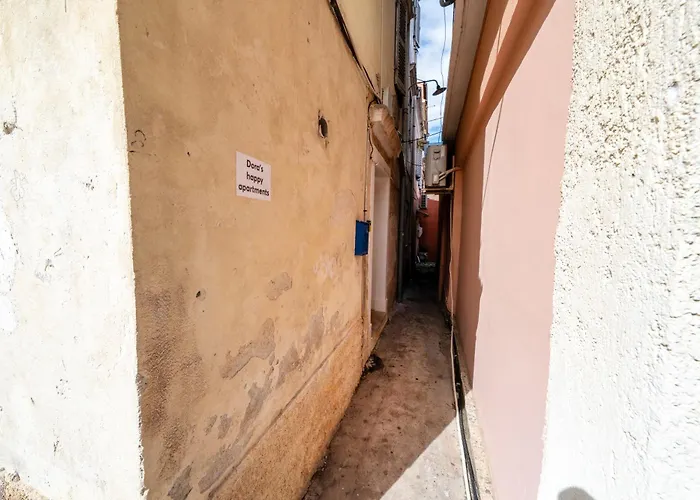 Dora's Happy Corfu (city)