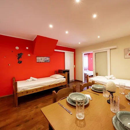 Dora's Happy * Corfu (city)