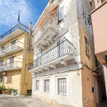 Dora's Happy Apartament *