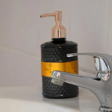 Dora's Happy * Corfu (city)