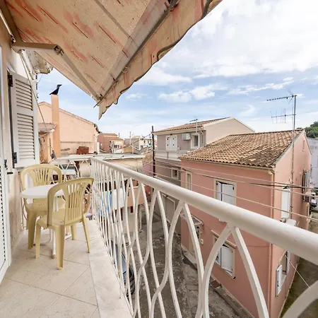 Dora's Happy Corfu (city)